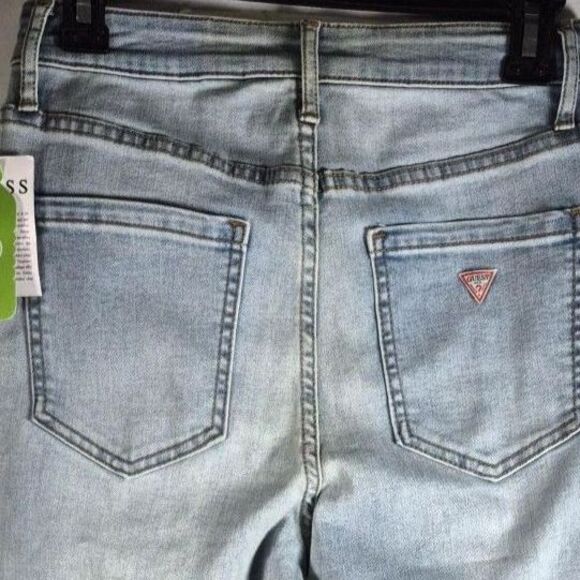 Guess Distressed Denim Jeans - Size 26" - NWT - Picture 6 of 6